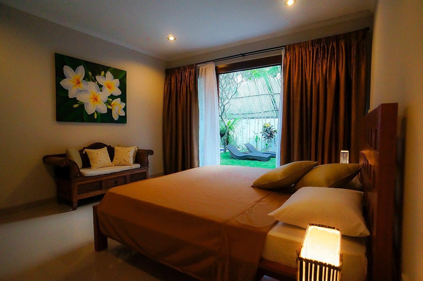 Sunrise Hotel ซานูร์ ภายนอก รูปภาพ
